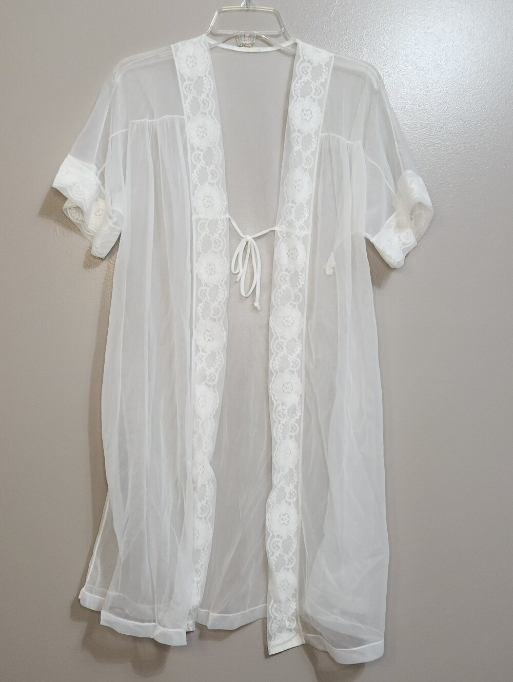 Vintage Sears Sheer Lace-Trim White Robe Size Small 32/34